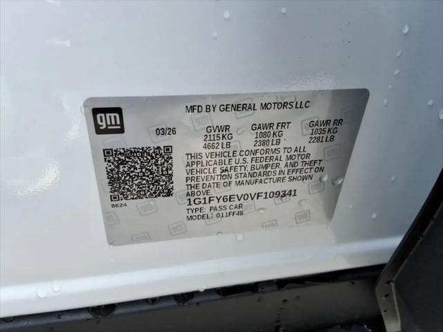 2027 Chevrolet Bolt LT FWD