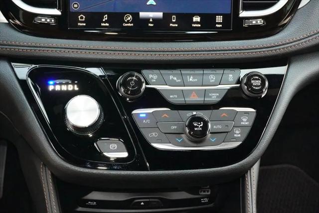 2024 Chrysler Pacifica Pinnacle