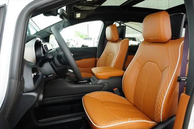 2024 Chrysler Pacifica Pinnacle
