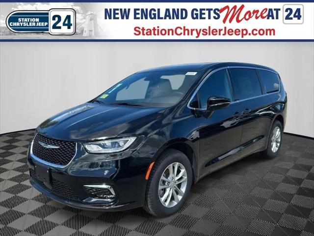 2026 Chrysler Pacifica Select AWD for sale in Mansfield, MA