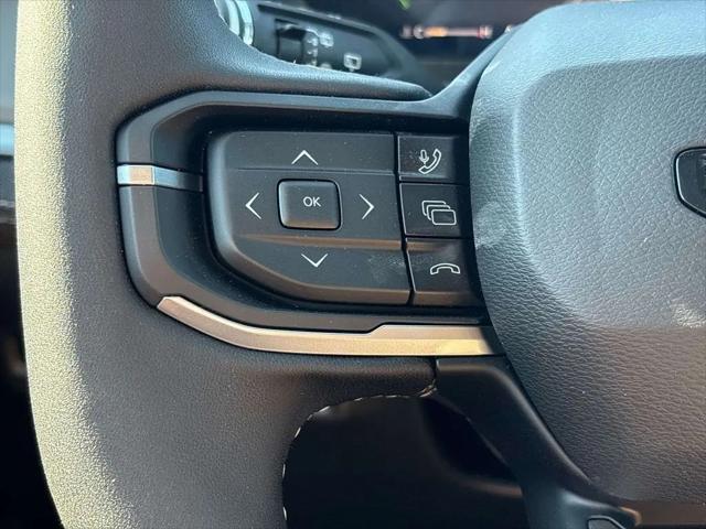 2026 Jeep Cherokee Laredo 4x4