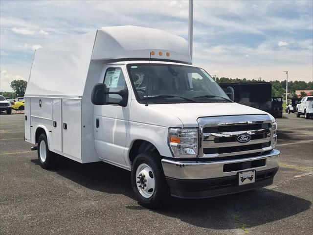 2027 Ford E-Series Cutaway E-Series Cutaway