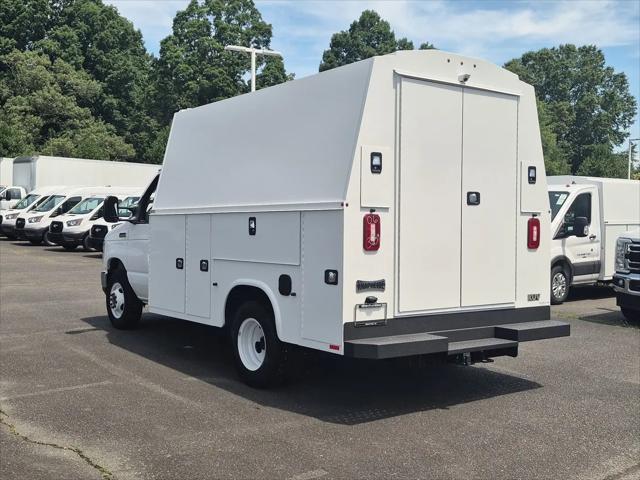 2027 Ford E-Series Cutaway E-Series Cutaway