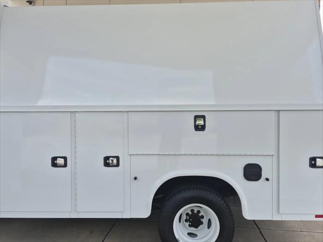 2027 Ford E-Series Cutaway E-Series Cutaway