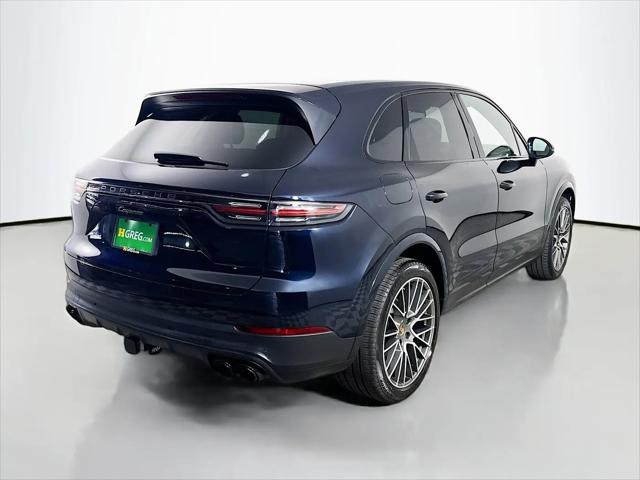 2023 Porsche Cayenne Platinum Edition