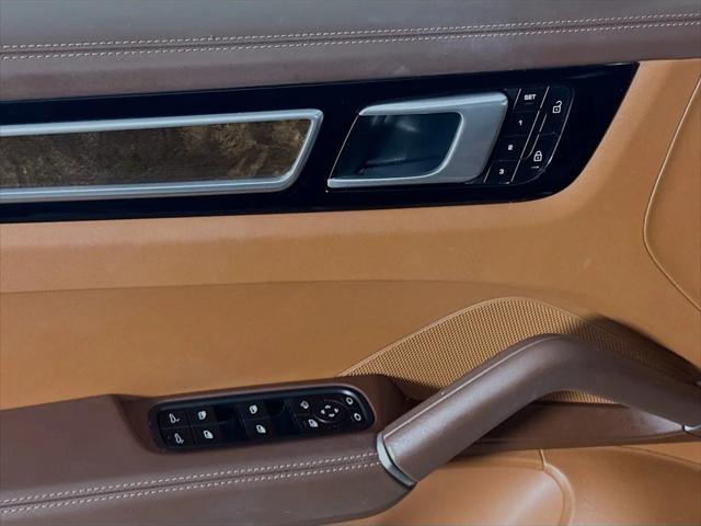 2023 Porsche Cayenne Platinum Edition