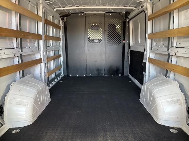 2025 Ram ProMaster 2500 Cargo Van Tradesman Low Roof 136" WB w/Pass Seat