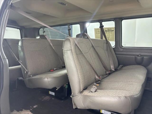 2024 Chevrolet Express Passenger RWD 3500 Extended Wheelbase LT