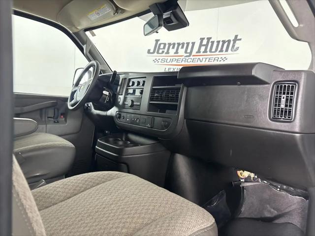 2024 Chevrolet Express Passenger RWD 3500 Extended Wheelbase LT