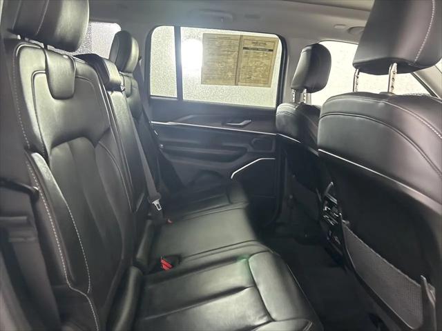 2022 Jeep Grand Cherokee Limited 4x4