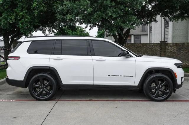 2023 Jeep Grand Cherokee L Altitude 4x2