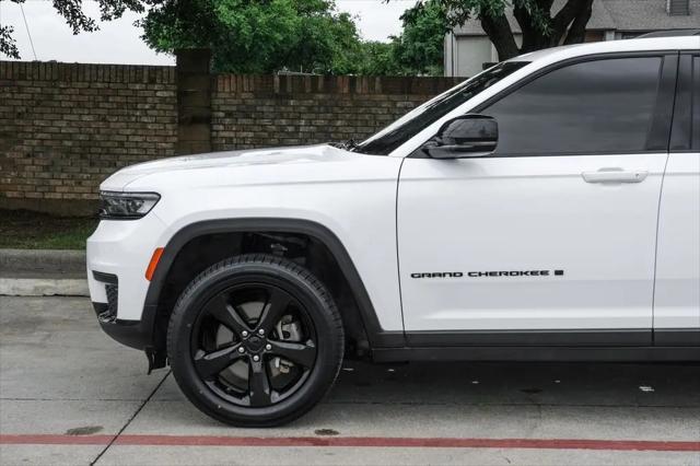 2023 Jeep Grand Cherokee L Altitude 4x2