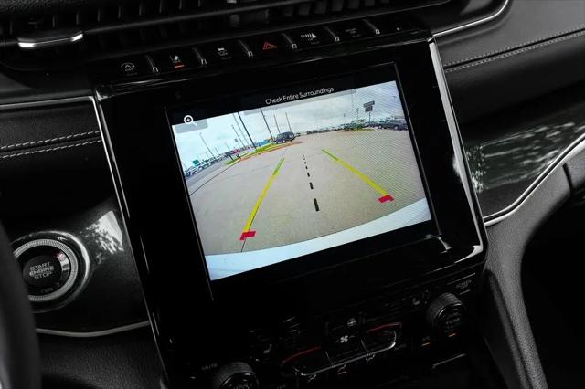 2023 Jeep Grand Cherokee L Altitude 4x2
