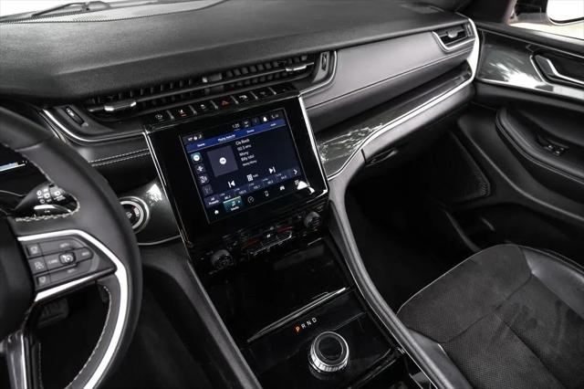 2023 Jeep Grand Cherokee L Altitude 4x2