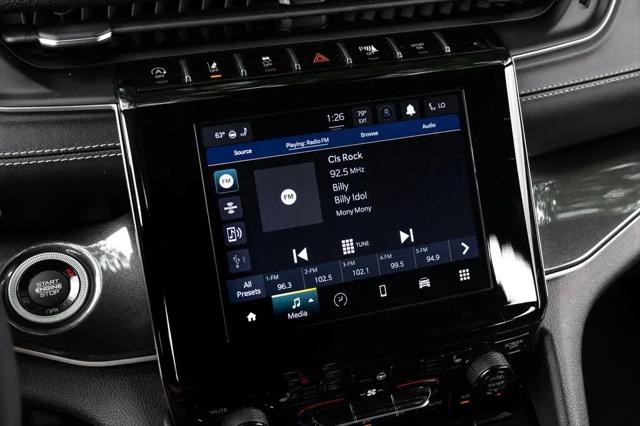 2023 Jeep Grand Cherokee L Altitude 4x2