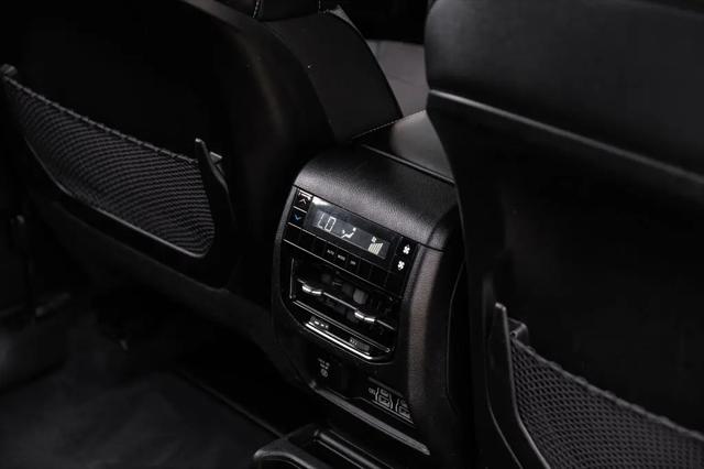2023 Jeep Grand Cherokee L Altitude 4x2