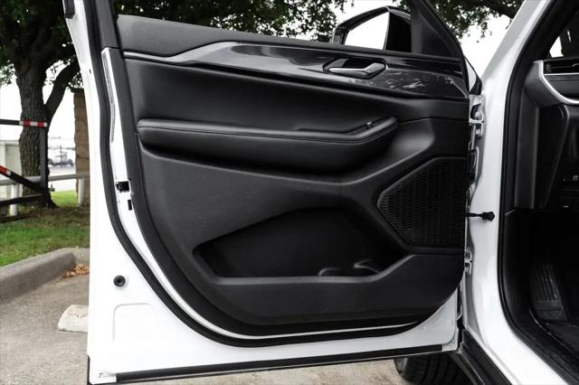 2023 Jeep Grand Cherokee L Altitude 4x2