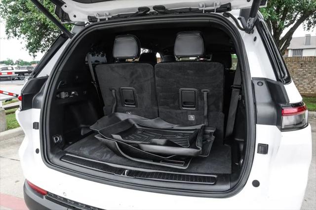 2023 Jeep Grand Cherokee L Altitude 4x2