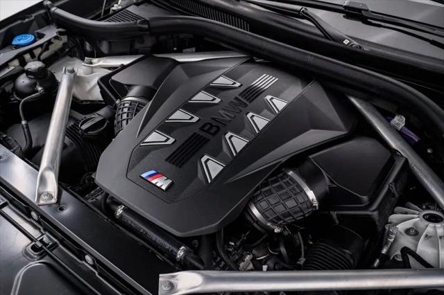 2024 BMW X6 M60i