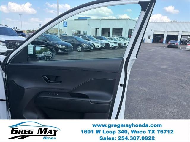 2025 Hyundai Kona SEL