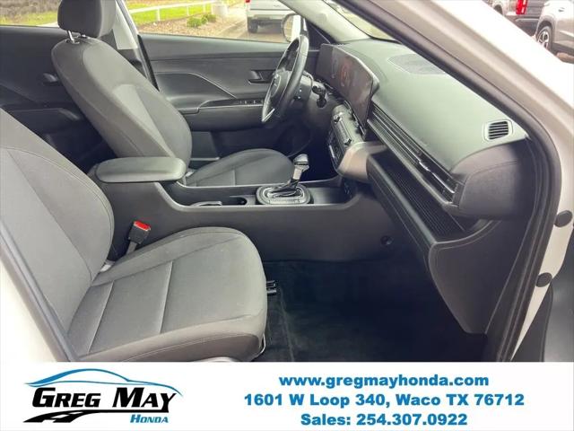 2025 Hyundai Kona SEL