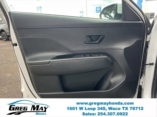 2025 Hyundai Kona SEL