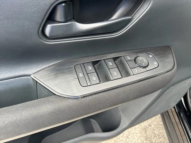 2025 Nissan Kicks S FWD