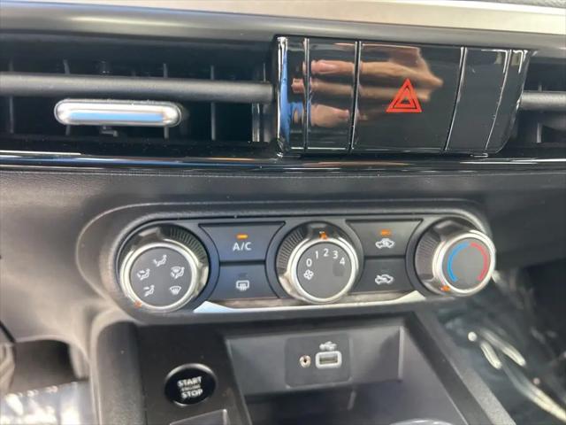 2025 Nissan Kicks S FWD