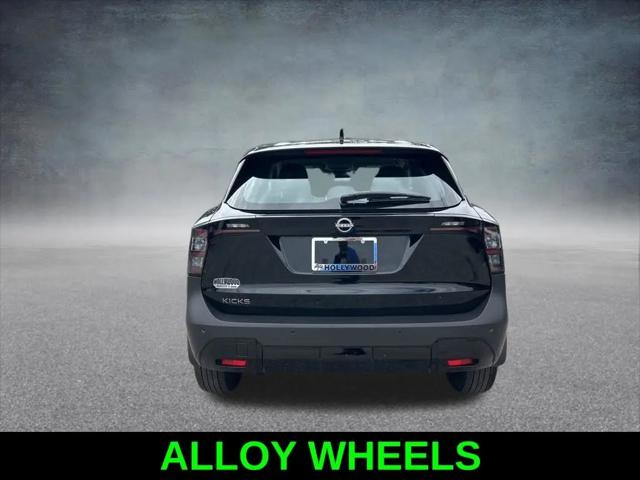 2025 Nissan Kicks S FWD