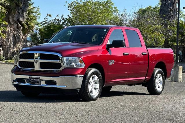 2022 Ram 1500 Classic SLT Crew Cab 4x2 5'7" Box