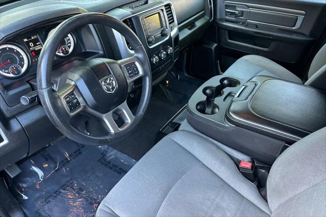 2022 Ram 1500 Classic SLT Crew Cab 4x2 5'7" Box