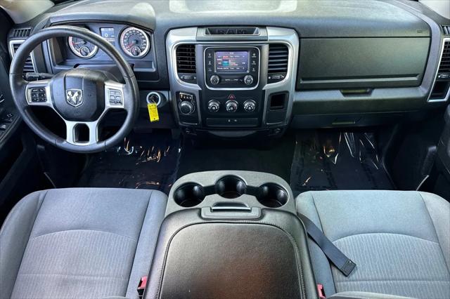 2022 Ram 1500 Classic SLT Crew Cab 4x2 5'7" Box