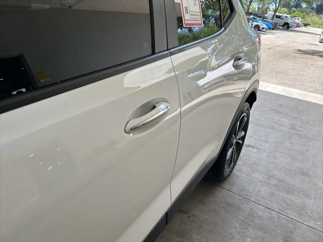 2022 Buick Encore GX FWD Select