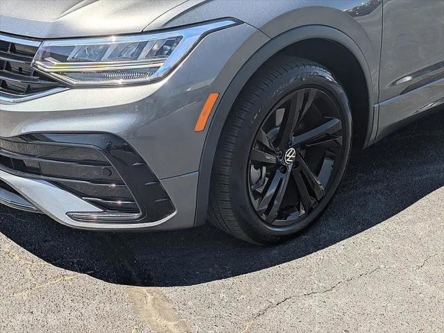 2023 Volkswagen Tiguan 2.0T SE R-Line Black