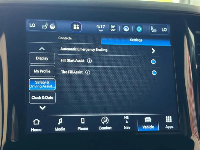 2024 Ram 1500 Laramie Crew Cab 4x2 5'7" Box