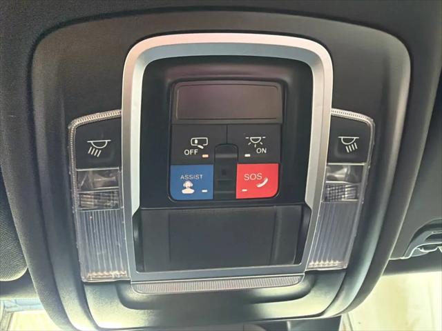 2024 Ram 1500 Laramie Crew Cab 4x2 5'7" Box