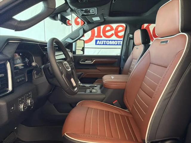 2026 GMC Sierra 2500HD Crew Cab, Standard Bed, Denali Ultimate, 4WD