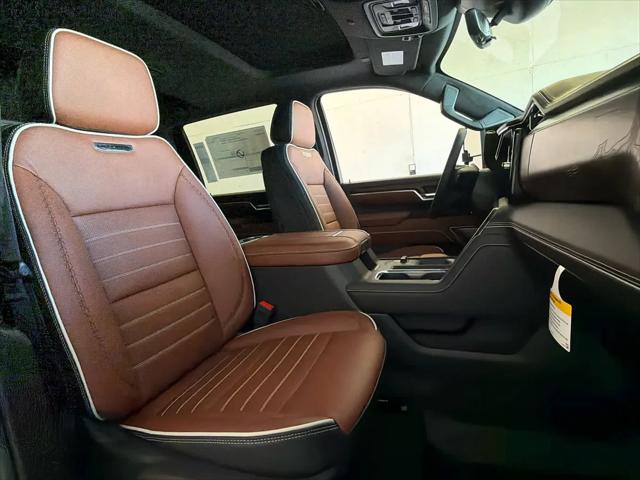 2026 GMC Sierra 2500HD Crew Cab, Standard Bed, Denali Ultimate, 4WD