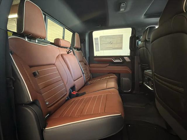 2026 GMC Sierra 2500HD Crew Cab, Standard Bed, Denali Ultimate, 4WD