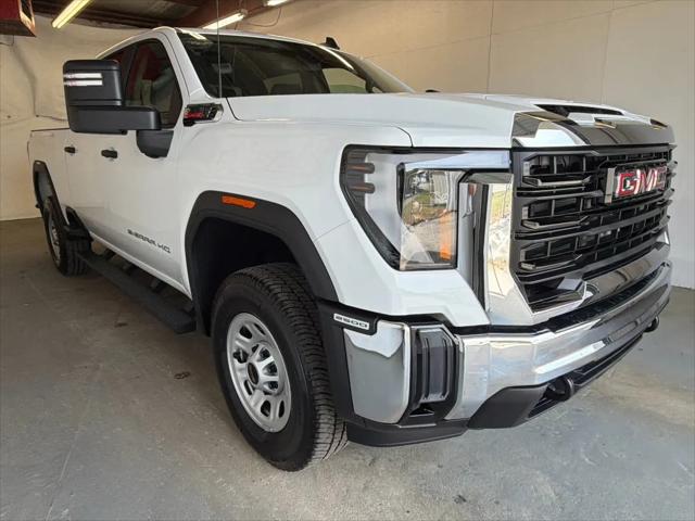 2026 GMC Sierra 2500HD Crew Cab, Standard Bed, Pro, 4WD