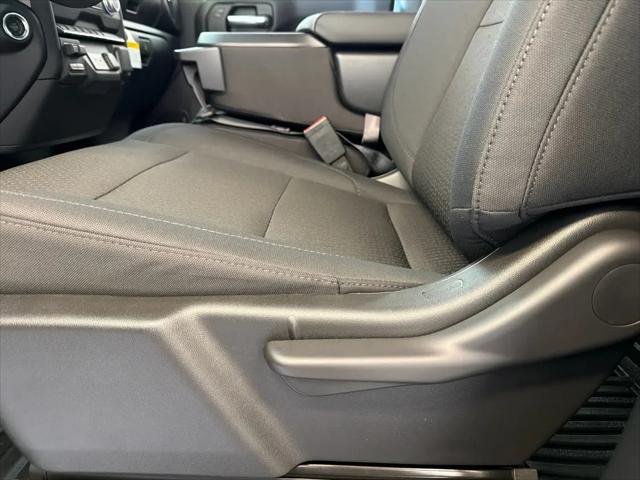 2026 GMC Sierra 2500HD Crew Cab, Standard Bed, Pro, 4WD