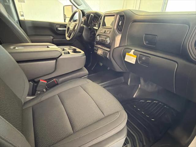 2026 GMC Sierra 2500HD Crew Cab, Standard Bed, Pro, 4WD