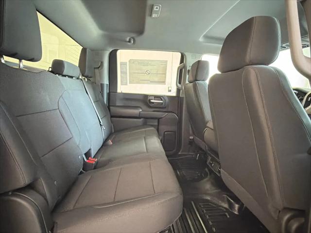 2026 GMC Sierra 2500HD Crew Cab, Standard Bed, Pro, 4WD