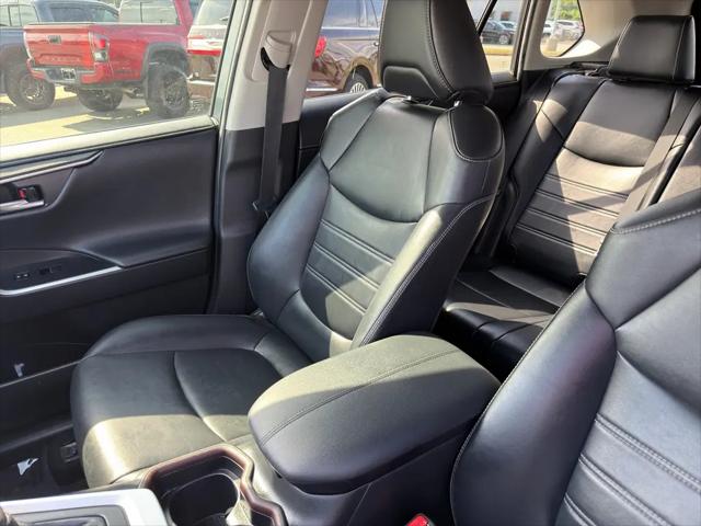 2020 Toyota RAV4 Limited