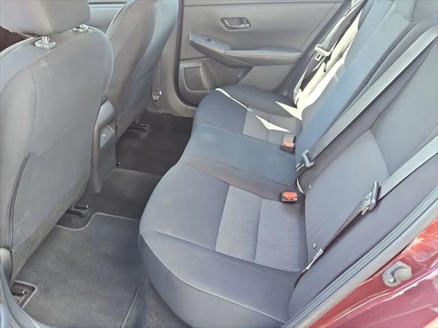 2024 Nissan Sentra SV Xtronic CVT