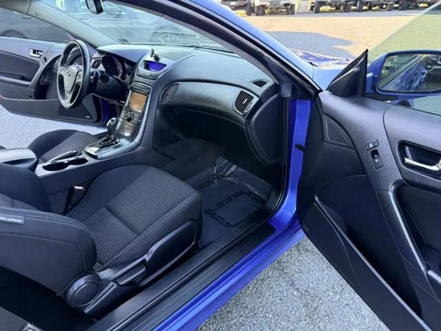 2012 Hyundai Genesis Coupe 2.0T Premium