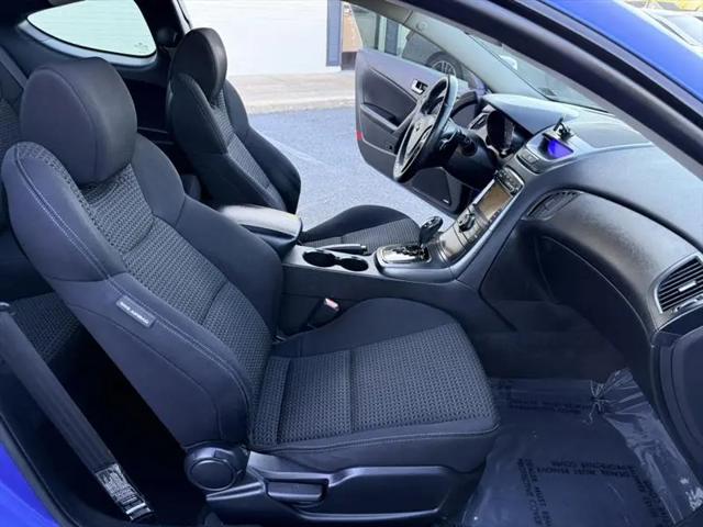 2012 Hyundai Genesis Coupe 2.0T Premium