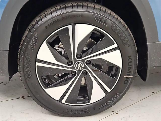 2026 Volkswagen Taos SE