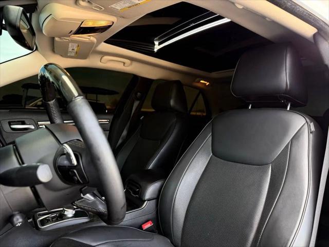 2015 Chrysler 300 C