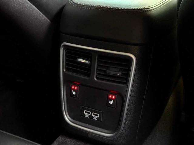 2015 Chrysler 300 C